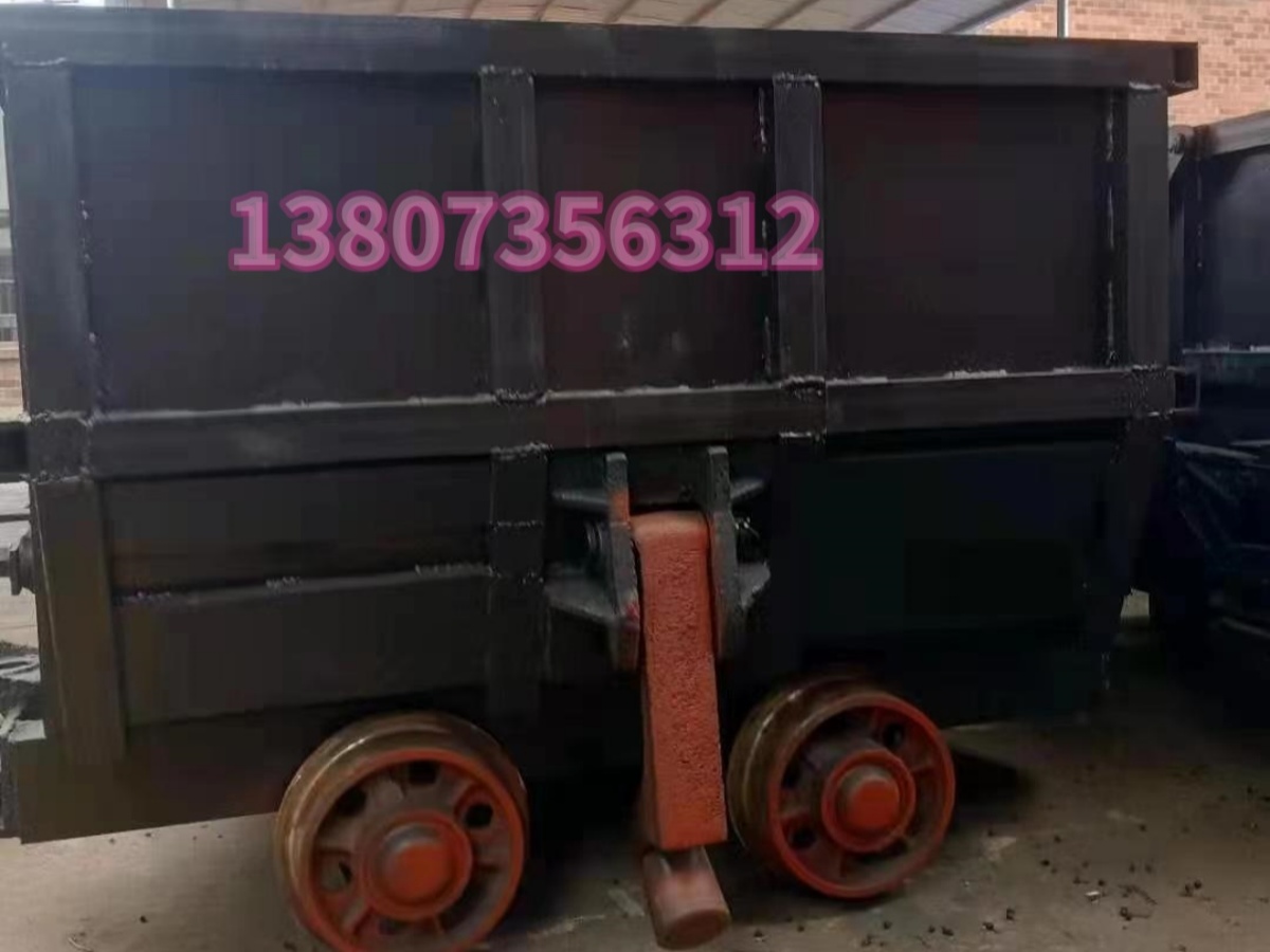 郴州打砂機磁選機制造,翻斗式礦車,郴州市久通礦山設(shè)備有限公司